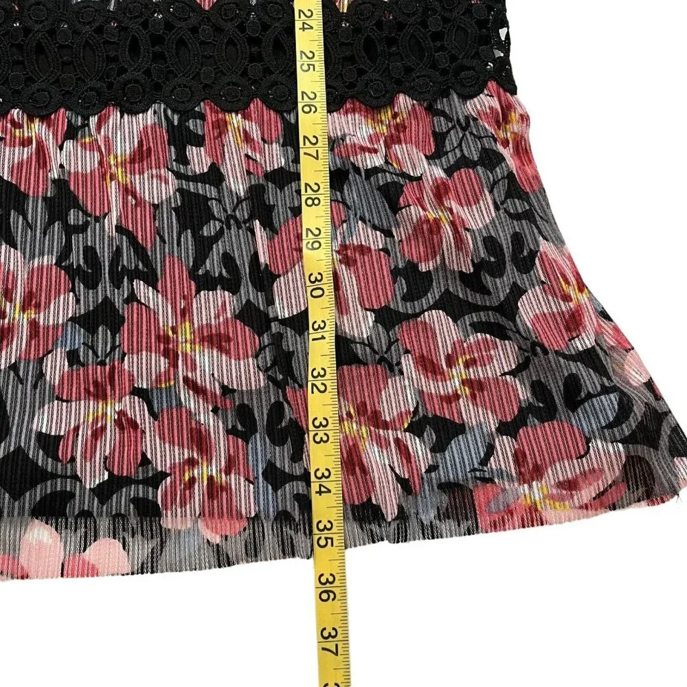 Loft Outlet NWT Pink and Black Floral‎ Mini Dress Size 10